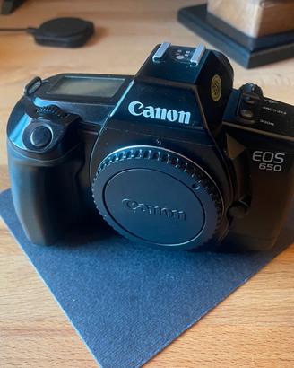 Canon EOS 650 reflex analogica
