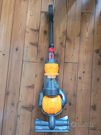 Aspirapolvere Dyson giocattolo