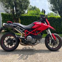 Ducati Hypermotard 796