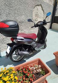 Scooter Peouget Tweet 125 2014