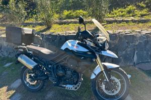 Triumph tiger 800 abs