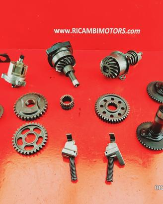 RICAMBI MOTORE SUZUKI INTRUDER 800