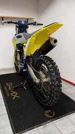 Husqvarna FC 250 2024 – 85 ore

