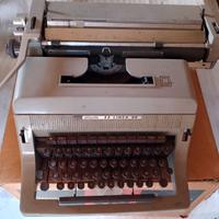 Macchina da scrivere Olivetti Linea 88