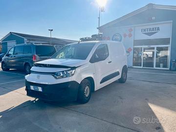 Fiat doblo 1.5 bluehdi *incidentato va in moto