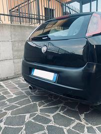 PARAURTI  POSTERIORE FIAT PUNTO (UNIVERSALE)