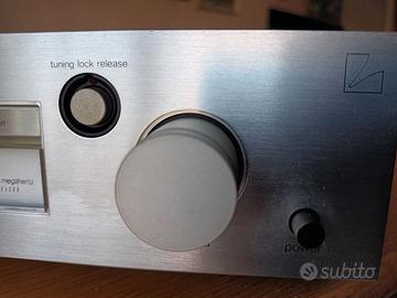 LUXMAN  T-12 Tuner Accutouch Quartz Locked FM