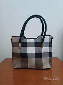 Borsa a mano 
