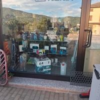 intero stock da negozio elettrodomestici 