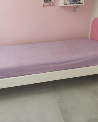 Letto "cuore" compreso di materasso!