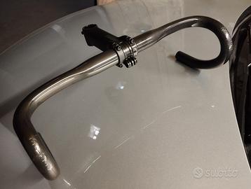 Manubrio 42 e attacco 12 Bontrager