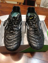 Scarpe da calcio o rugby ragazzo