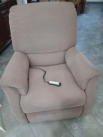 poltrona relax elettrica anziani 