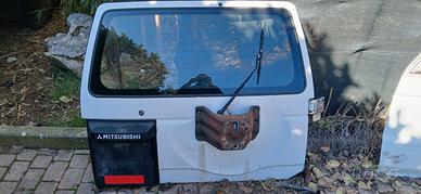 portellone posteriore e sportelli pajero v20