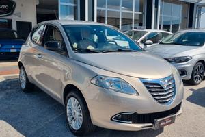 Lancia Ypsilon 0.9 TwinAir 85 CV 5 porte Metano Ec