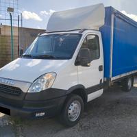 IVECO 35C15 CASSONE CON CENTINA E TELONE SCORREVOL
