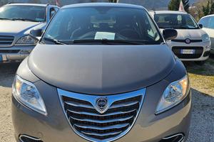 Lancia y gpl 2014