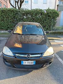 OPEL CORSA 2004