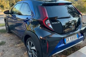 Toyota aygo x , lounge cambio automatico