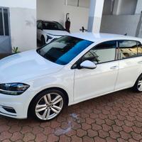 VOLKSWAGEN Golf 7ª serie - 2018