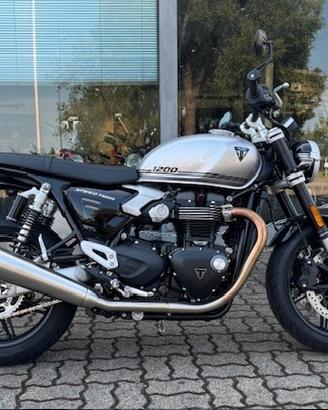 Triumph Speed Twin 1200