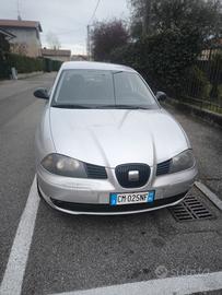 Macchina SEAT 6L
