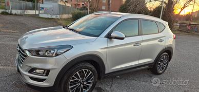Hyundai Tucson crdi 1.6 136 CV 