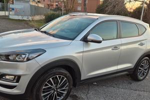 Hyundai Tucson crdi 1.6 136 CV 