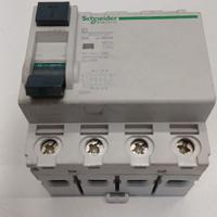 Interruttore 4 poli -25 A Classe CA 30mA Schneider