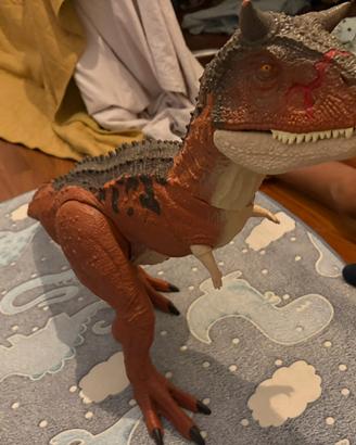 Jurassic World- Dinosauro Carnotauro