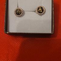 Orecchini in argento con ambra verde 