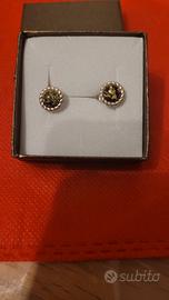 Orecchini in argento con ambra verde 
