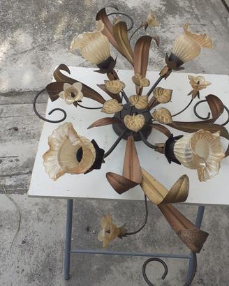 Lampadario in erro battuto