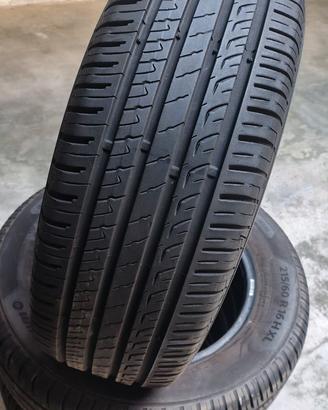 Gomme 215/60/16