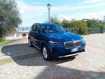 AUTO AZIENDALE  X 3 HYBRID PLUG IN X DRIVE