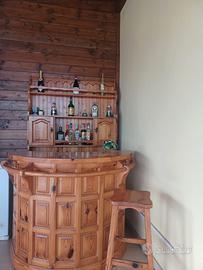 Piano bar di legno