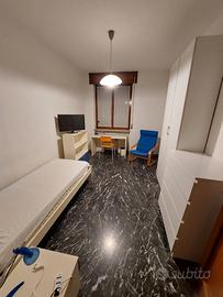 Privato affitta a ragazza stanza singola Udine