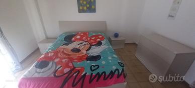 camera da letto completa