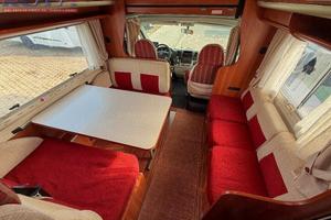 LAIKA SERIE X 710 CON 7 POSTI LETTO CON GARANZIA 1
