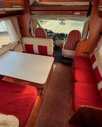 LAIKA SERIE X 710 CON 7 POSTI LETTO CON GARANZIA 1