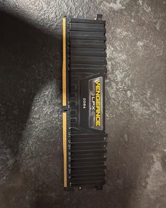 16 giga di ram