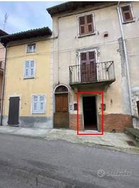 Immobile in asta di 72 m² con 3 locali e box auto 