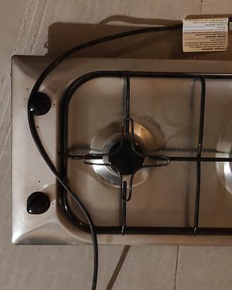 piano cottura Ariston due fuochi come nuovo