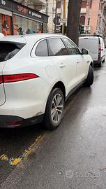 Jaguar F-pace anno 12/2016