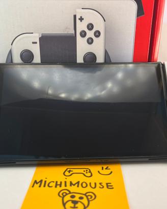 Nintendo switch Oled- Perfetta