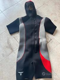 muta sub con cappuccio neoprene foderato 5mm 