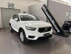 VOLVO XC40 T2 Momentum Core N1