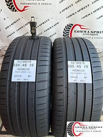 2 PNEUMATICI 235/45 R19 MICHELIN INVERNALI 70%
