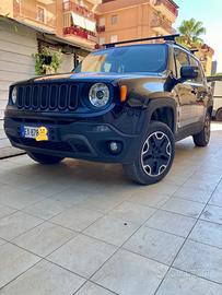 JEEP Renegade Trailhawk 4x4