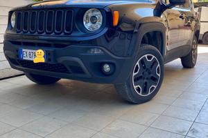 JEEP Renegade Trailhawk 4x4